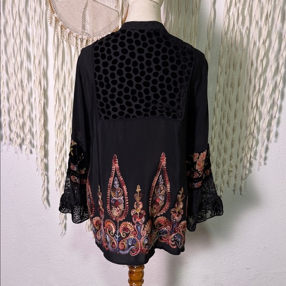 John Mark Burnout Floral Velvet Split Neck Long Sleeve Boho Embroidered Blouse M - Picture 9 of 10